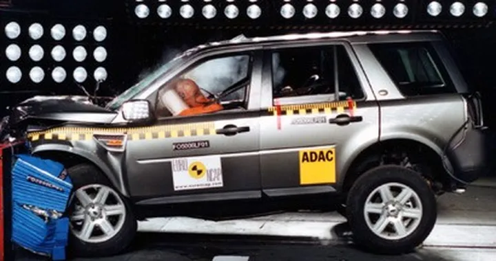 Crash test Euro NCAP per Freelander 2 e Grand Vitara