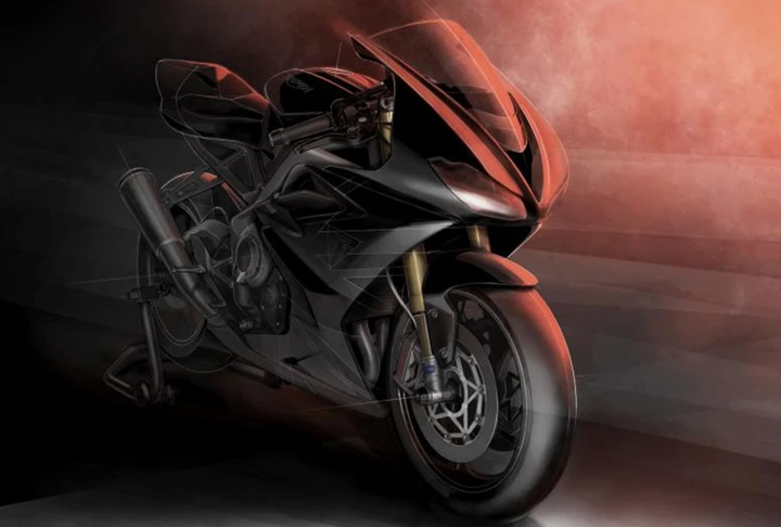 Triumph Daytona 765, il teaser: sarà svelata il 23 agosto