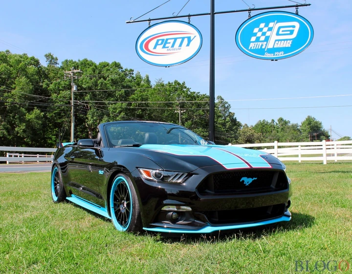Ford Mustang GT King: foto e caratteristiche