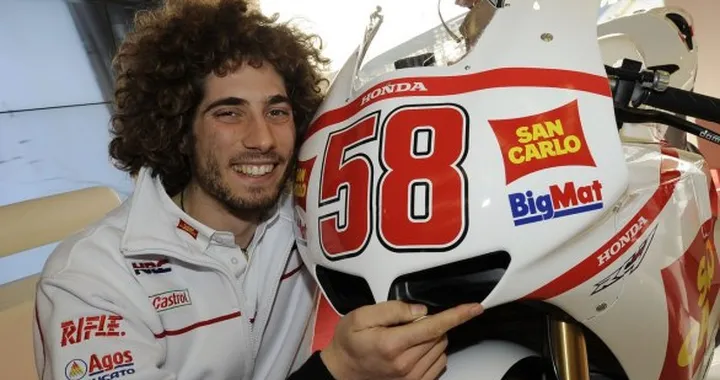 Aula dedicata a Simoncelli nella sua vecchia scuola