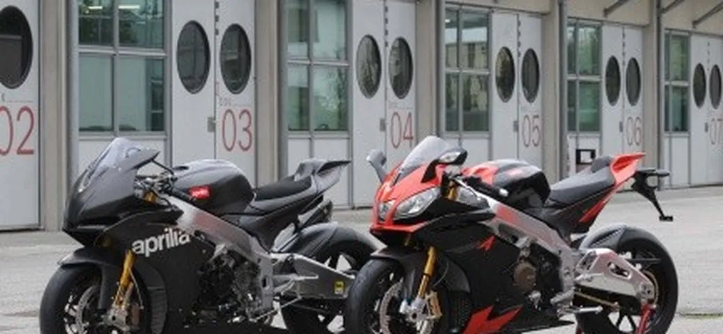 Aprilia RSV4 Superbike e Factory, accoppiata vincente!