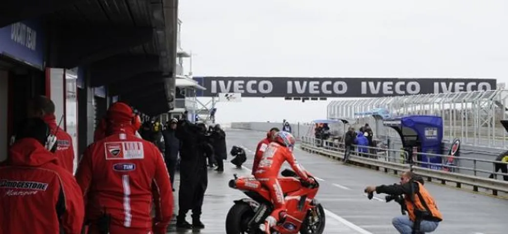 MotoGP: Meteo terribile e piloti confusi nelle FP1