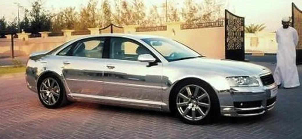Inghilterra: vuoi essere qualcuno? La tua auto deve essere di colore argento