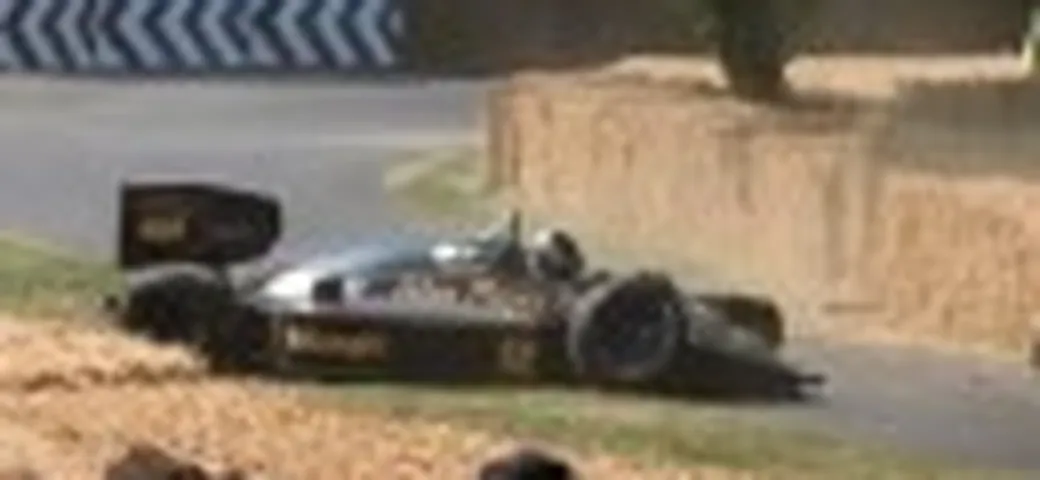 Goodwood 2013: i video degli incidenti delle Lotus 98T ed Italdesign Parcour