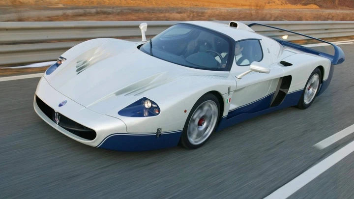 Maserati MC12 viene battuta a prezzo da record: nuovo riferimento