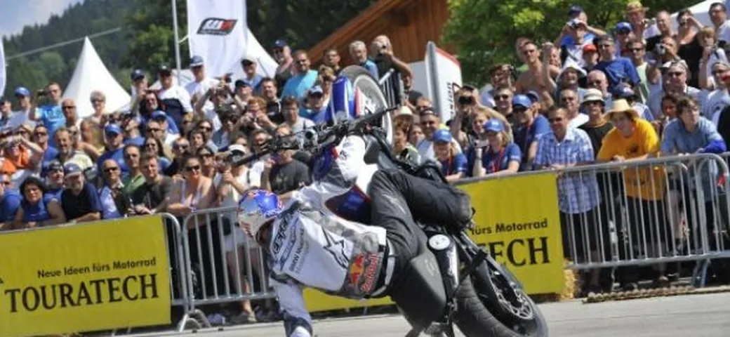 Chris Pfeiffer si esibirà al Motodays in sella alla sua BMW F 800 R