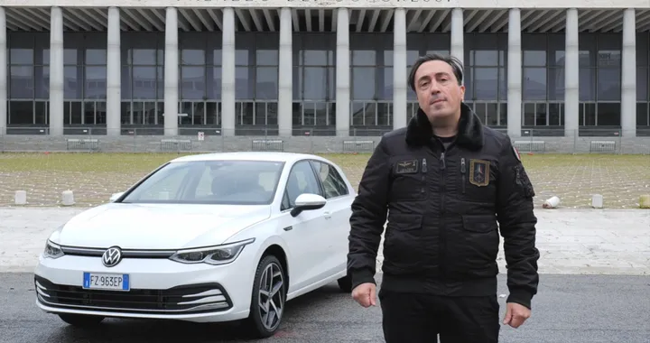 Volkswagen Golf 1.5 eTSI: la prova su strada