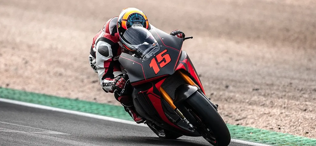 Ducati MotoE: ecco il prototipo in azione (Video)