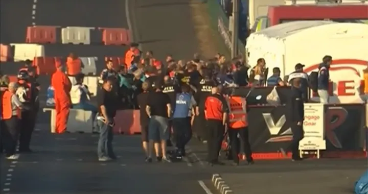 North West 200: pauroso incidente di Ryan Farquhar [Video]