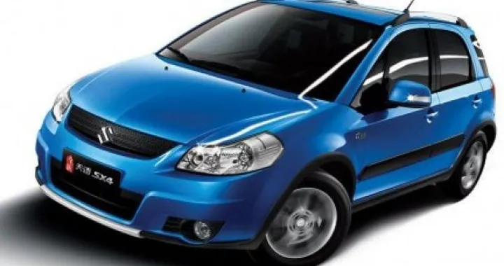Suzuki: svelato in Cina il restyling della SX4