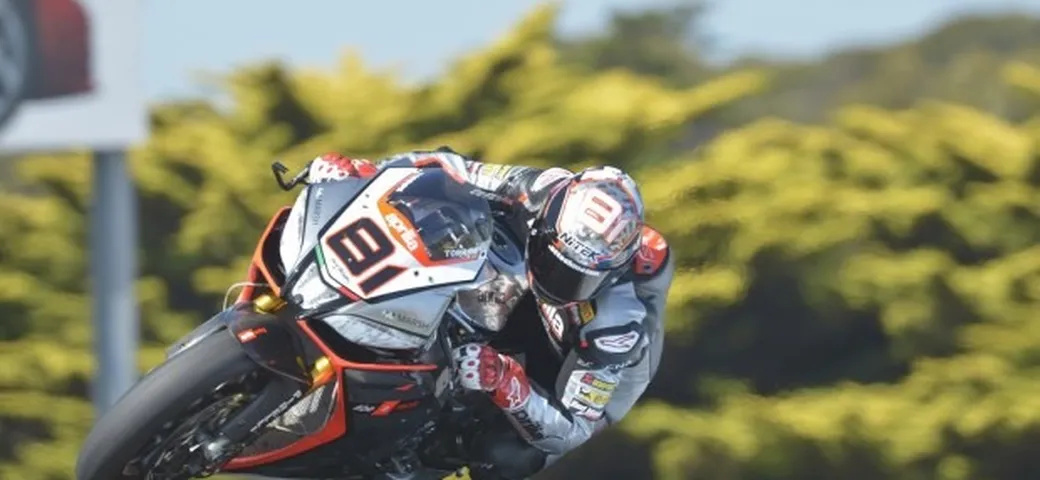 SBK Australia 2015, sorpresa Torres: 