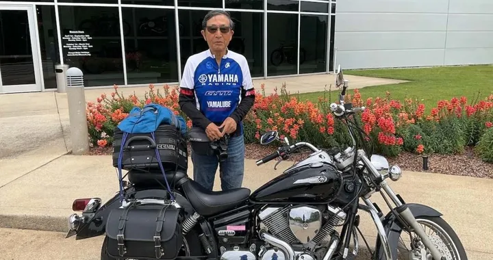 A 84 anni gira il mondo in Yamaha: l'incredibile storia di Yoshida