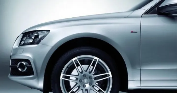 Audi Q5 Advanced e Q5 Advanced Plus