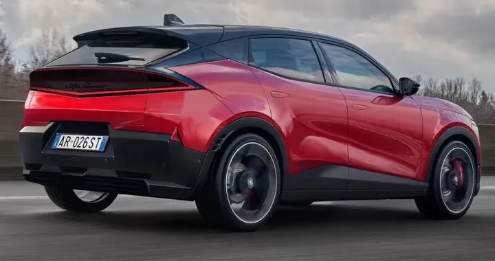 Alfa Romeo Stelvio il debutto slitta ancora: si parla del 2028
