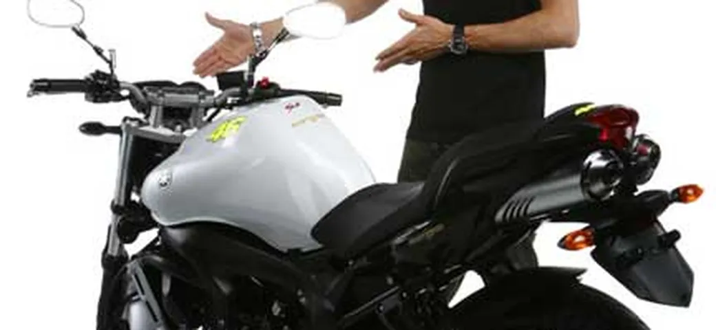 Con Fastweb si vince la moto di Valentino