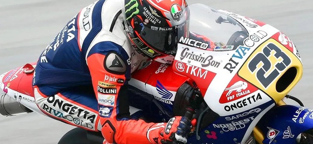 Moto3: Antonelli in pole a Sepang