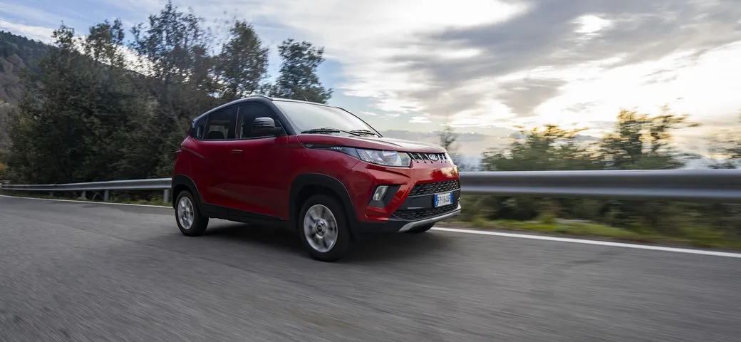 Mahindra KUV100: la video prova del SUV più economico sul mercato