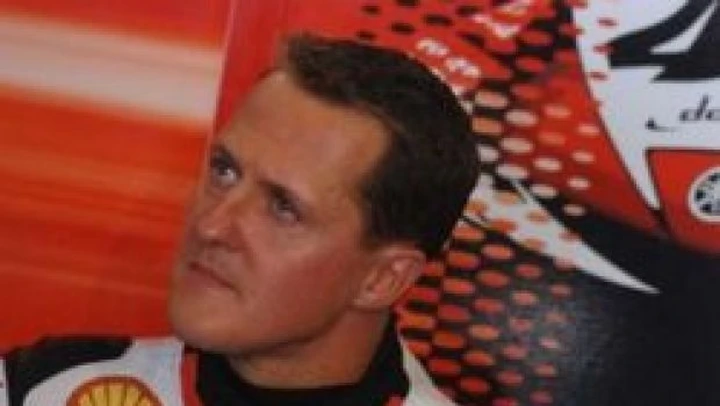 Incidente in moto per Schumacher: batte la testa e perde conoscenza