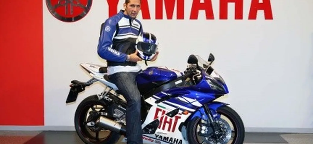 La prima Yamaha YZF-R6 Fiat Yamaha Team consegnata a Marco Materazzi