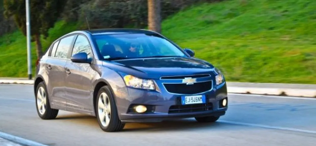 Chevrolet Cruze 2.0 D 5 porte: il test di Autoblog