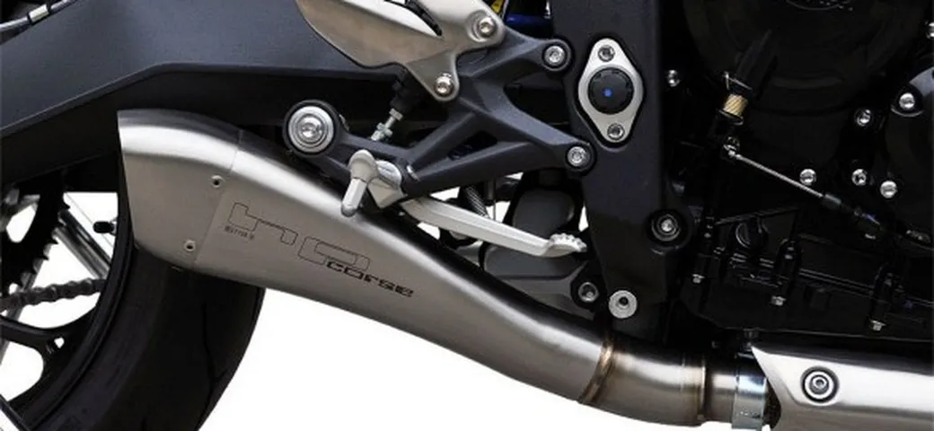 HP Corse: Scarico basso Hydroform per Triumph Street Triple 2013-14