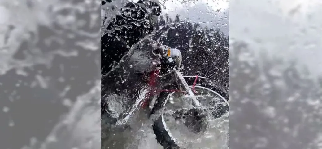 Royal Enfield: primo teaser delle Trial 350 e 500