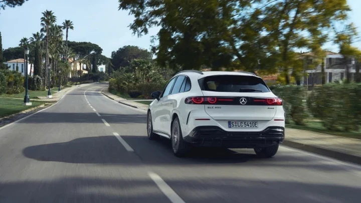 Nuova Mercedes GLC EV, gamma ampliata con le inedite 250 e 300 4MATIC