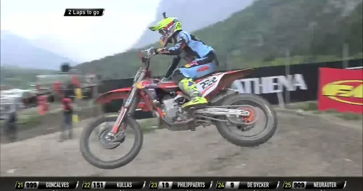MXGP of Trentino race 2 Antonio Cairoli passes Jeffrey Herlings and Evgeny Bobryshev #Motocross