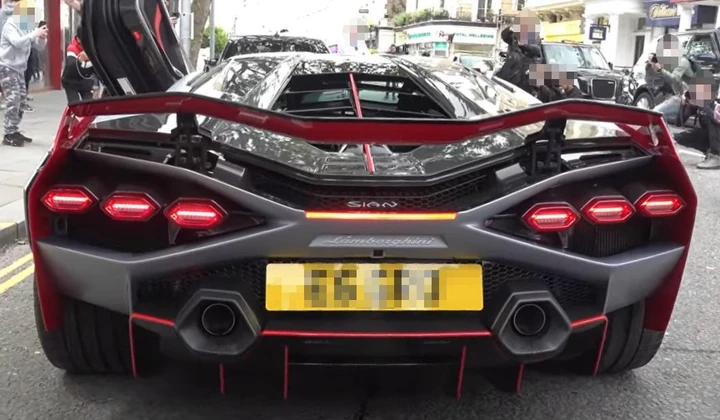 Lamborghini Sián: il suo motore risuona a Londra [Video]