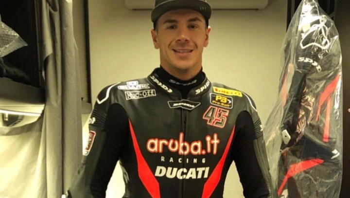 Scott Redding debutta a Valencia con la Ducati V4R WSBK