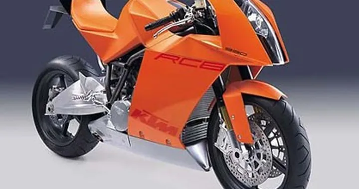 KTM RC8 – Esercizio di stile?