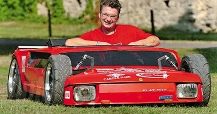 L'auto più bassa del mondo