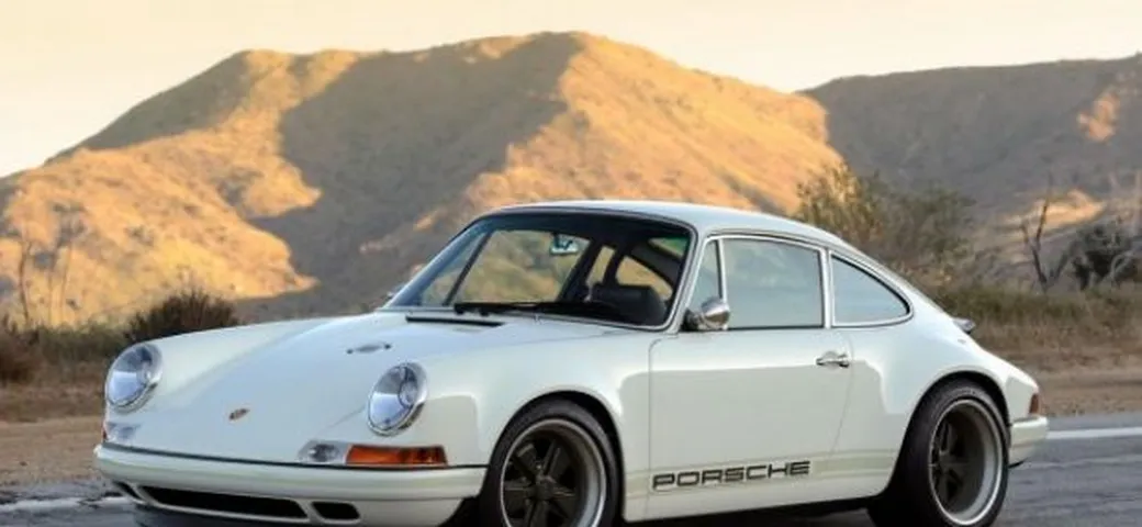 Singer e Cosworth insieme per le 