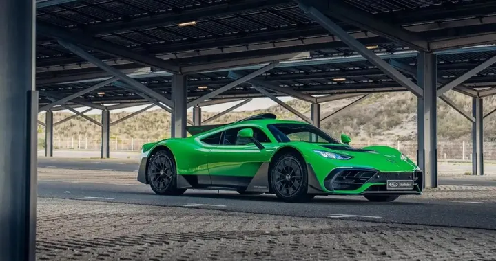 Mercedes-AMG One, quando un cambio d'olio costa come un’auto nuova