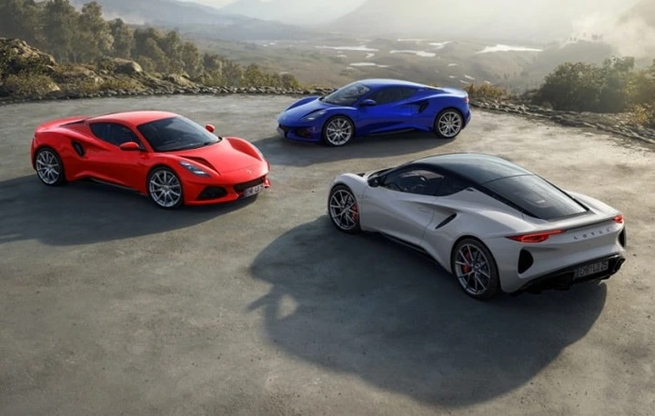 Lotus Emira