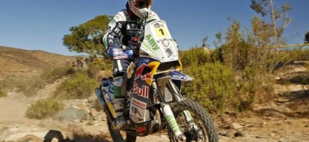 Marc Coma fa ricorso e vince la tappa 11, Verhoeven scende in terza posizione