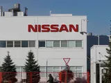 Nissan valuta ulteriore riduzione di partecipazione in Renault