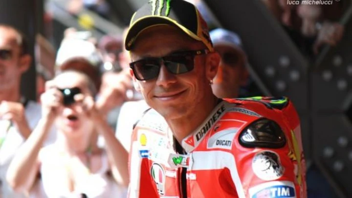 Laguna Seca, venerdì di passione per la Ducati: Hayden 10° (+1.139) e  Rossi 11° (+1.313)