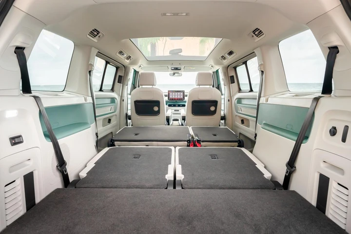 Volkswagen ID. Buzz LWB