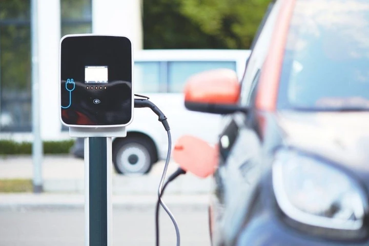 Auto elettriche