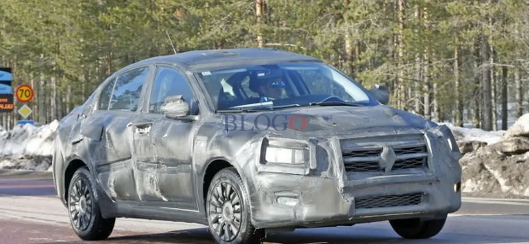 Fiat Linea 2016: foto spia della berlina