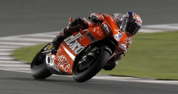GP del Qatar: Stoner non si sposta dalla vetta nelle FP2