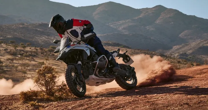 Novità BMW 2026: R 1300 GS, S 1000 XR e F 900 GS si aggiornano