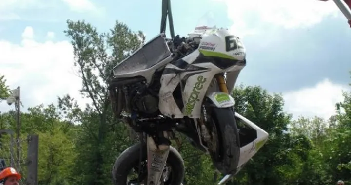 Foto del giorno: ritrovata la CBR1000RR di Jonathan Rea...