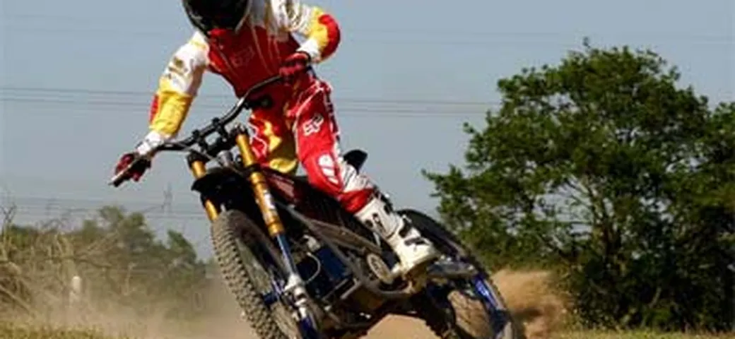 Blade T6 - il  cross ecologico