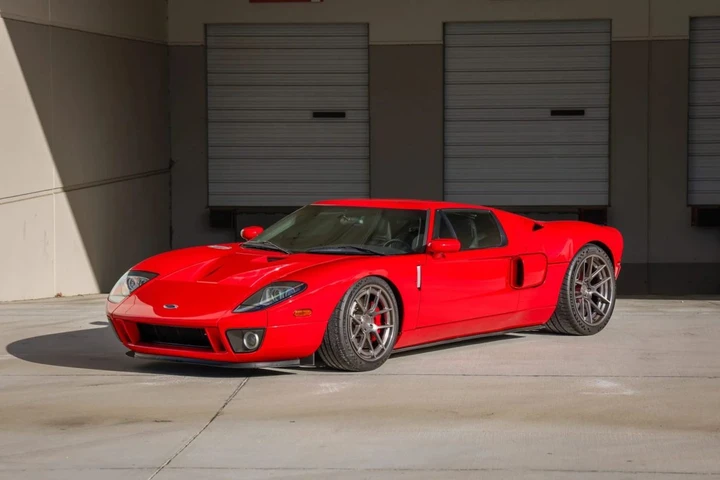 All'asta la Ford GT della compianta star di Fast & Furious: il valore