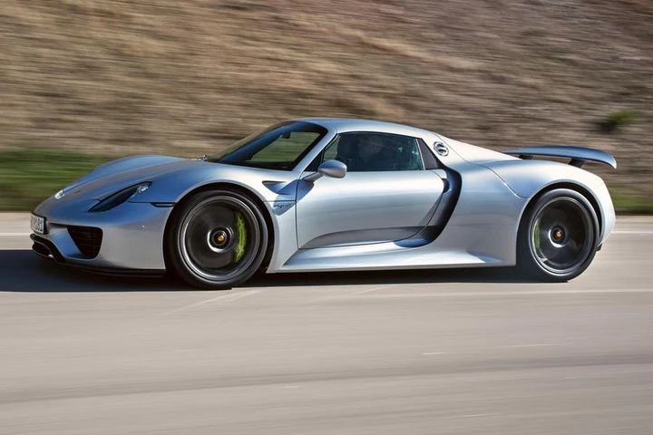 Porsche: molte idee per l'erede della 918 Spyder