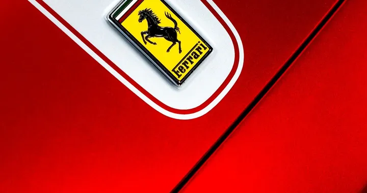 Ferrari: quando la Borsa confonde il mito con una startup