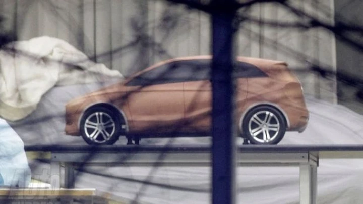 Foto spia nuova Mercedes Classe A