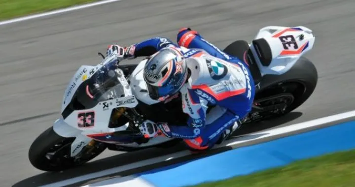 Aragon, SBK da "incorniciare". Che Biaggi! Che Melandri! Ruggiscono i giovani leoni Laverty e Davies